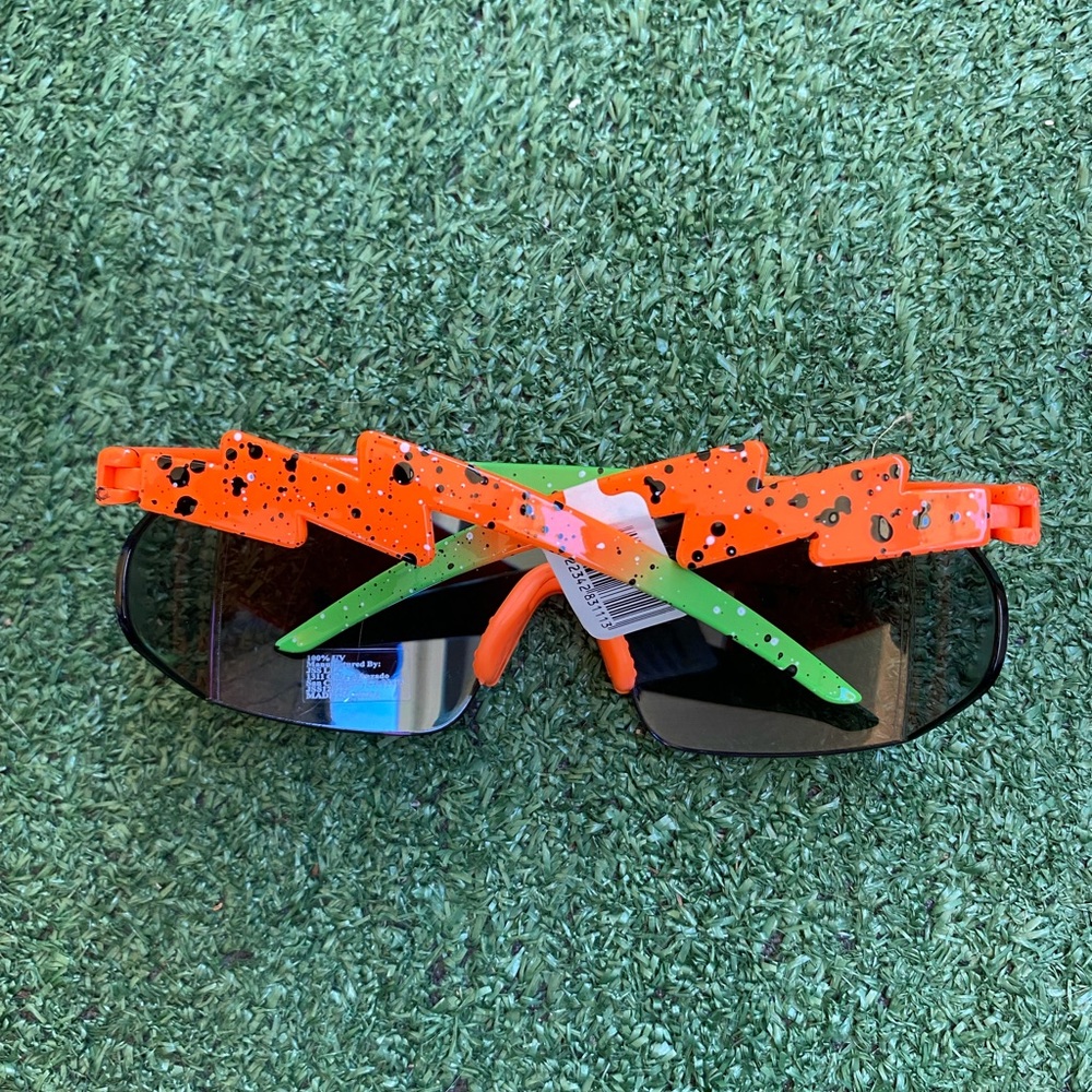 Sport Sunglasses - Picture 6 of 6